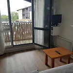 公寓 Renove Au 2eme Etage, Pres De La A - Fr-1-239-114