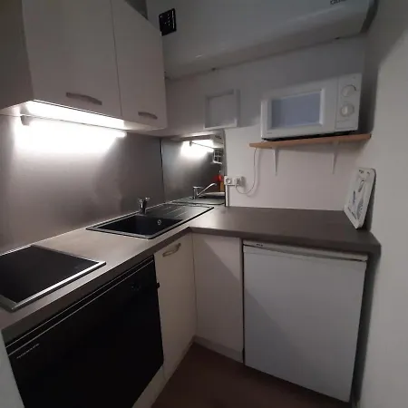 Renove Pres De La Plage, Balcon Sud, Quartier Anime, Parking Gratuit - Fr-1-239-114